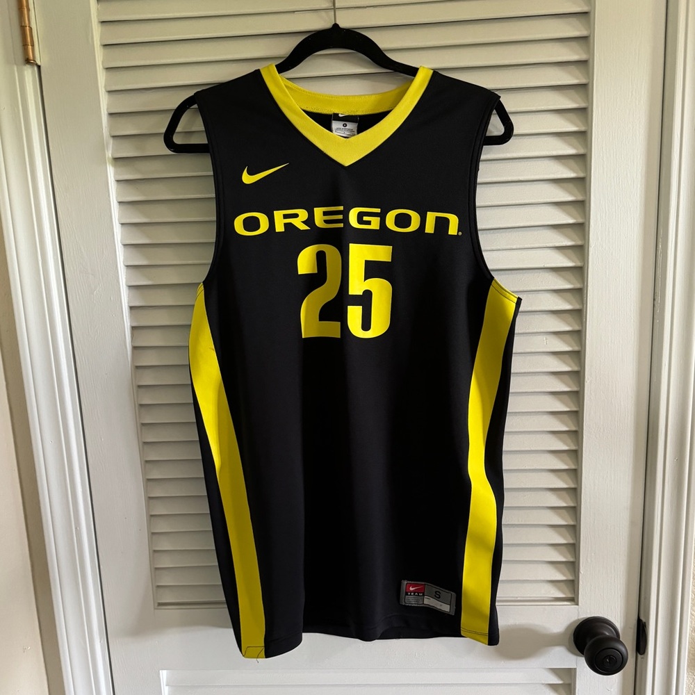 University of Oregon Ducks Jersey